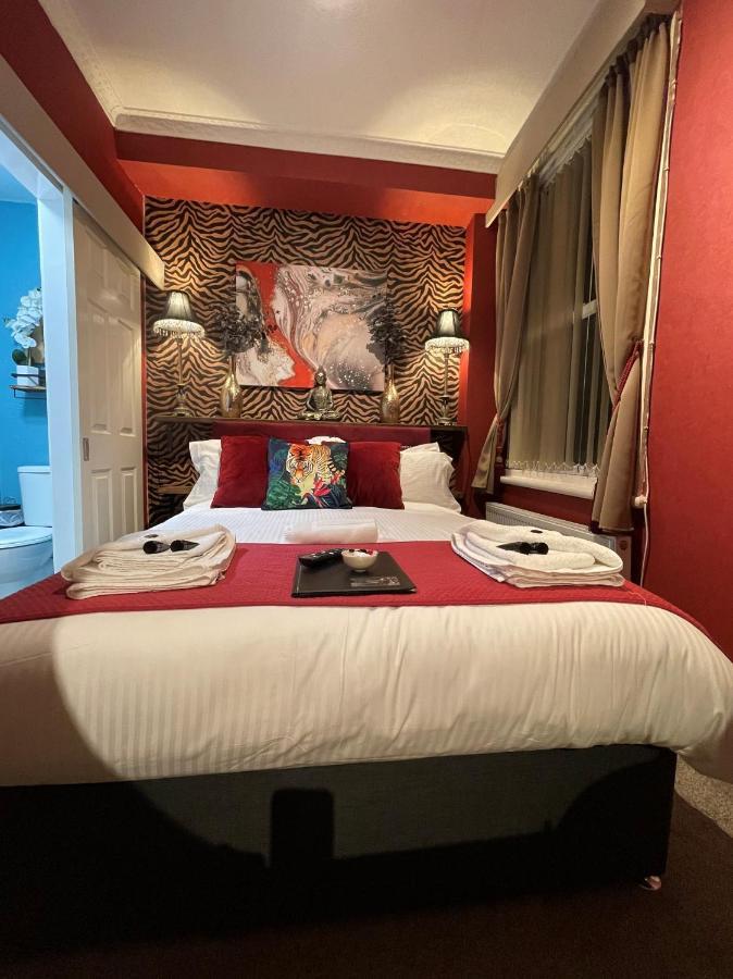 בלקפול Delovely Hotel מראה חיצוני תמונה