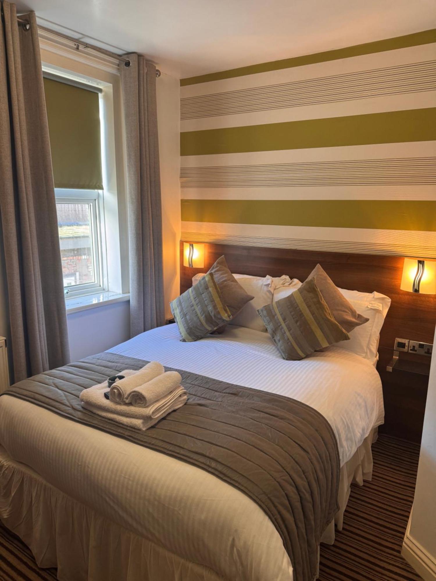 בלקפול Delovely Hotel מראה חיצוני תמונה